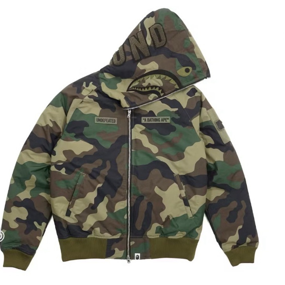 A Bathing Ape × Undefeated BAPE Camo Shark Zip Hoodie Down Jacket Size 2XL New